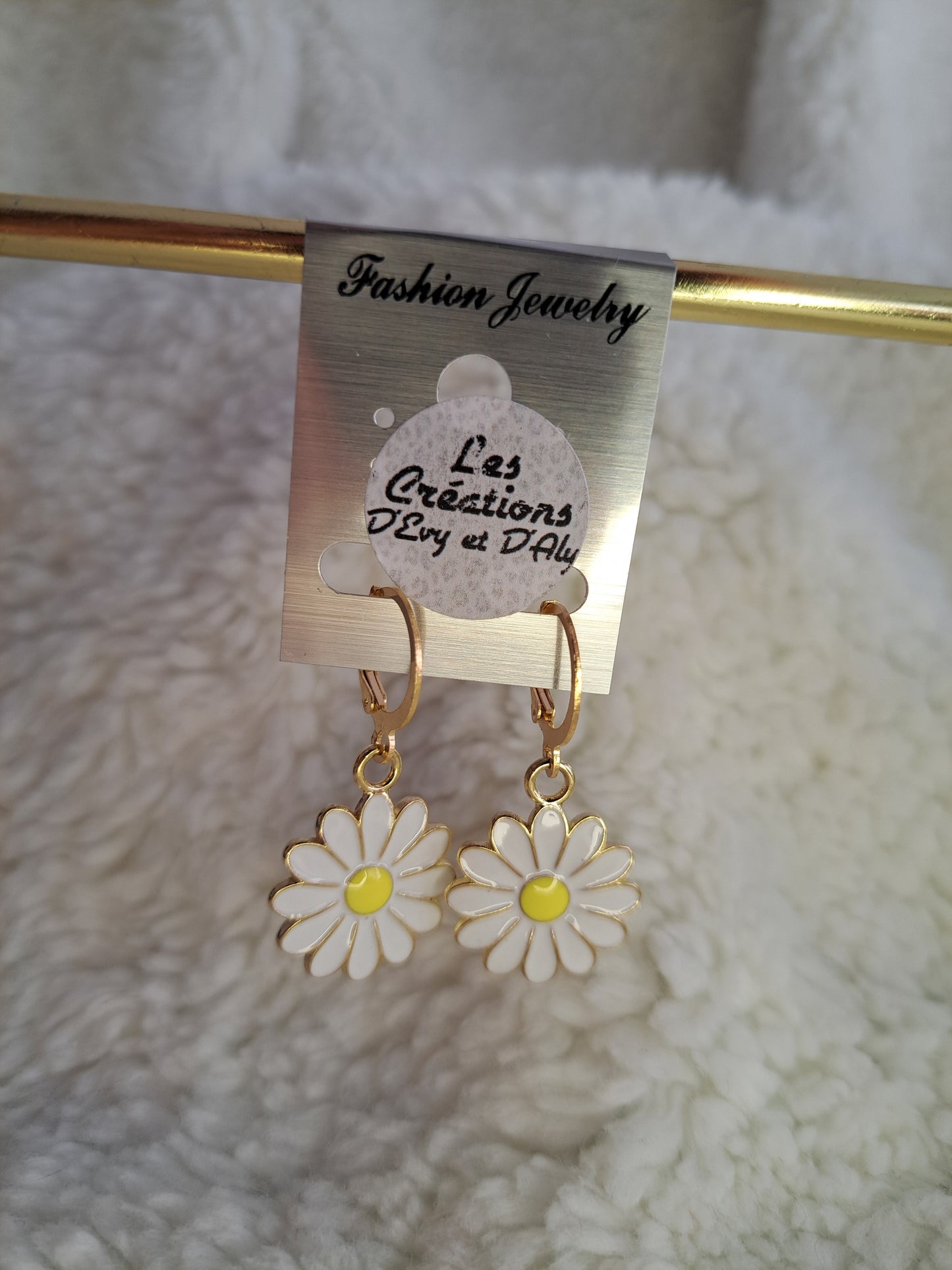 Boucles d'Evy - Marguerite pendante