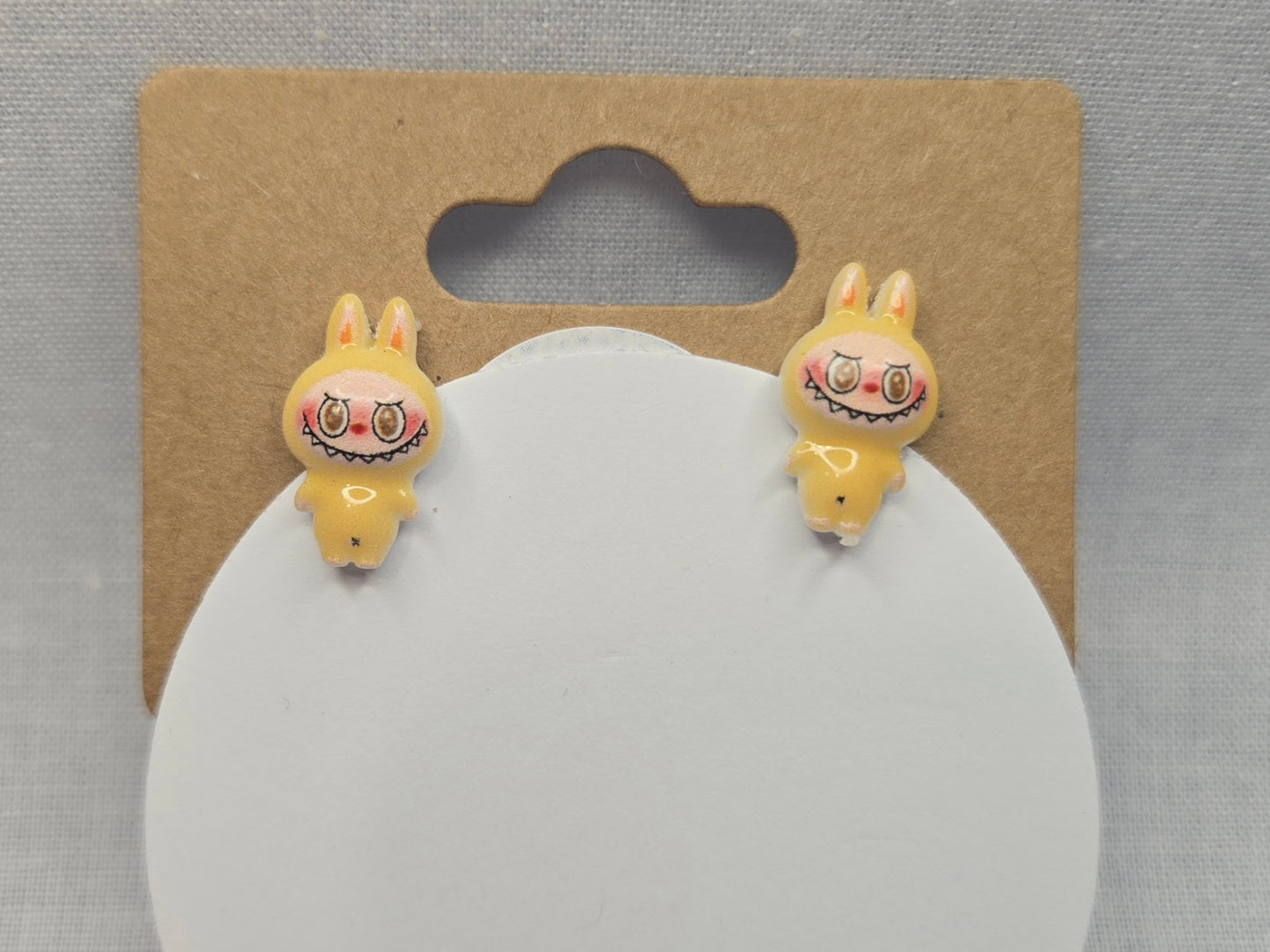 Boucles d'oreille d'Evy - lapin méchant
