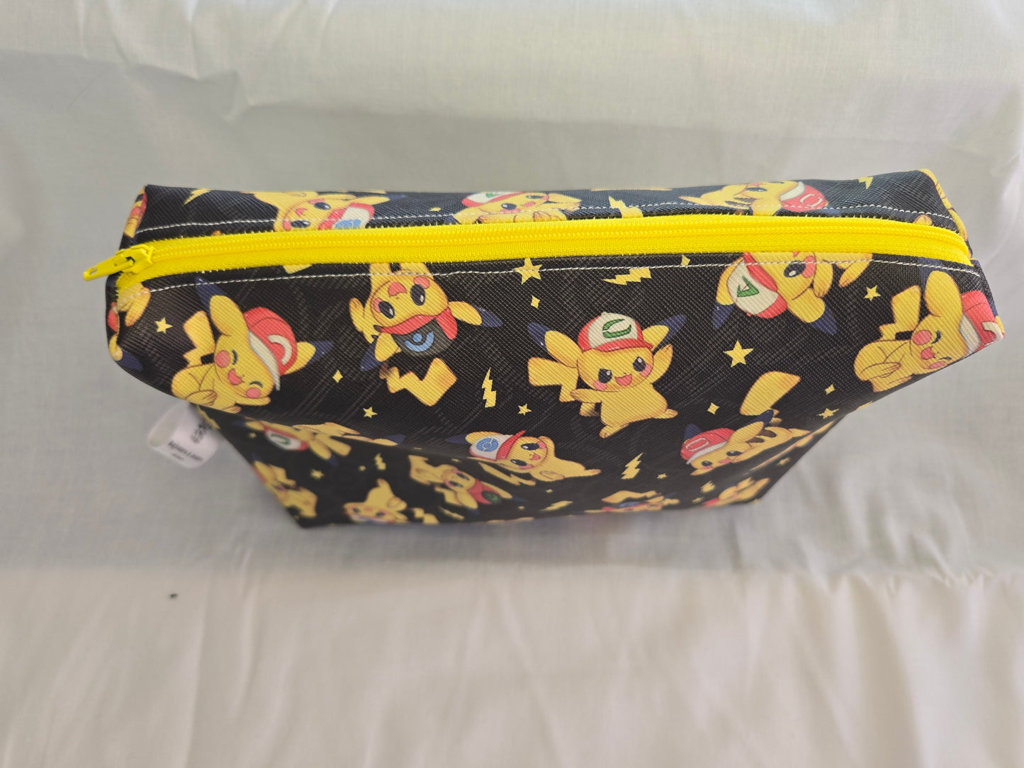 Trousse (Pret a partir)  attaque jaune en cuirette