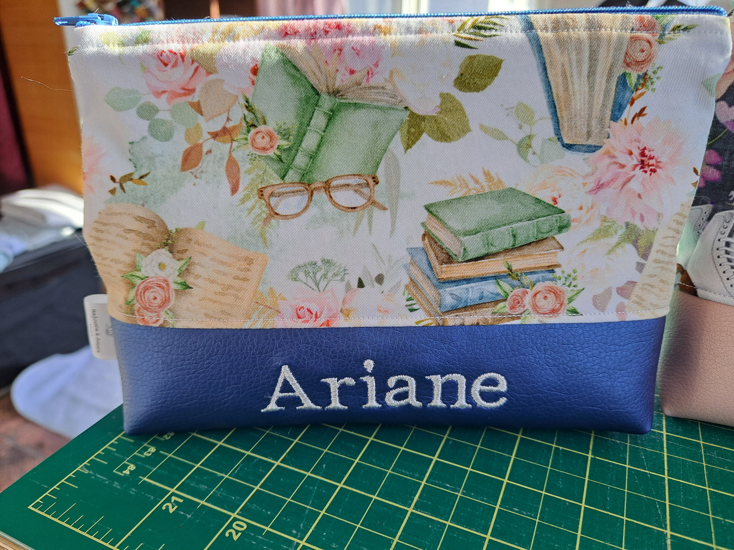 Trousse personnalisée Grand format-  SUR DEMANDE